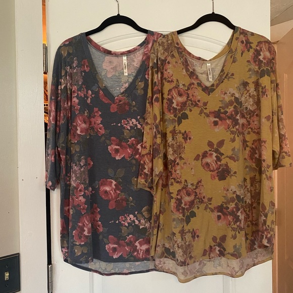 cool melon Tops - Floral tee bundle